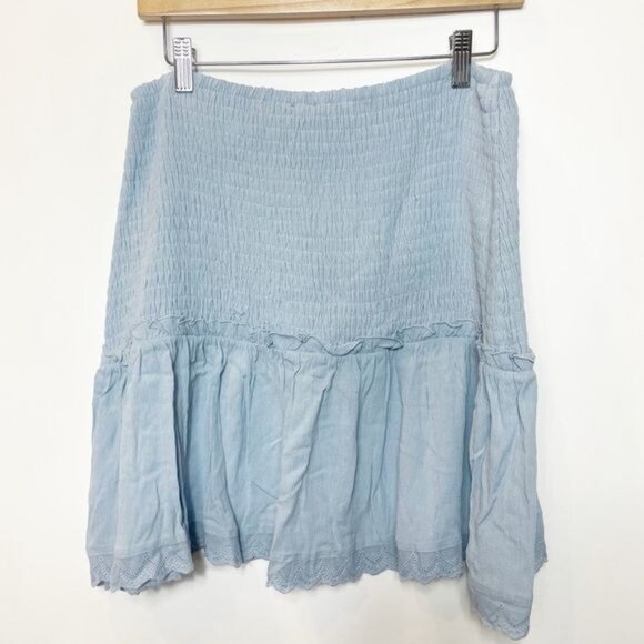 Stellah Smocked Ruffle Hem Mini Skirt Cornflower Blue Lightweight Lined Sz Large - Picture 3 of 11